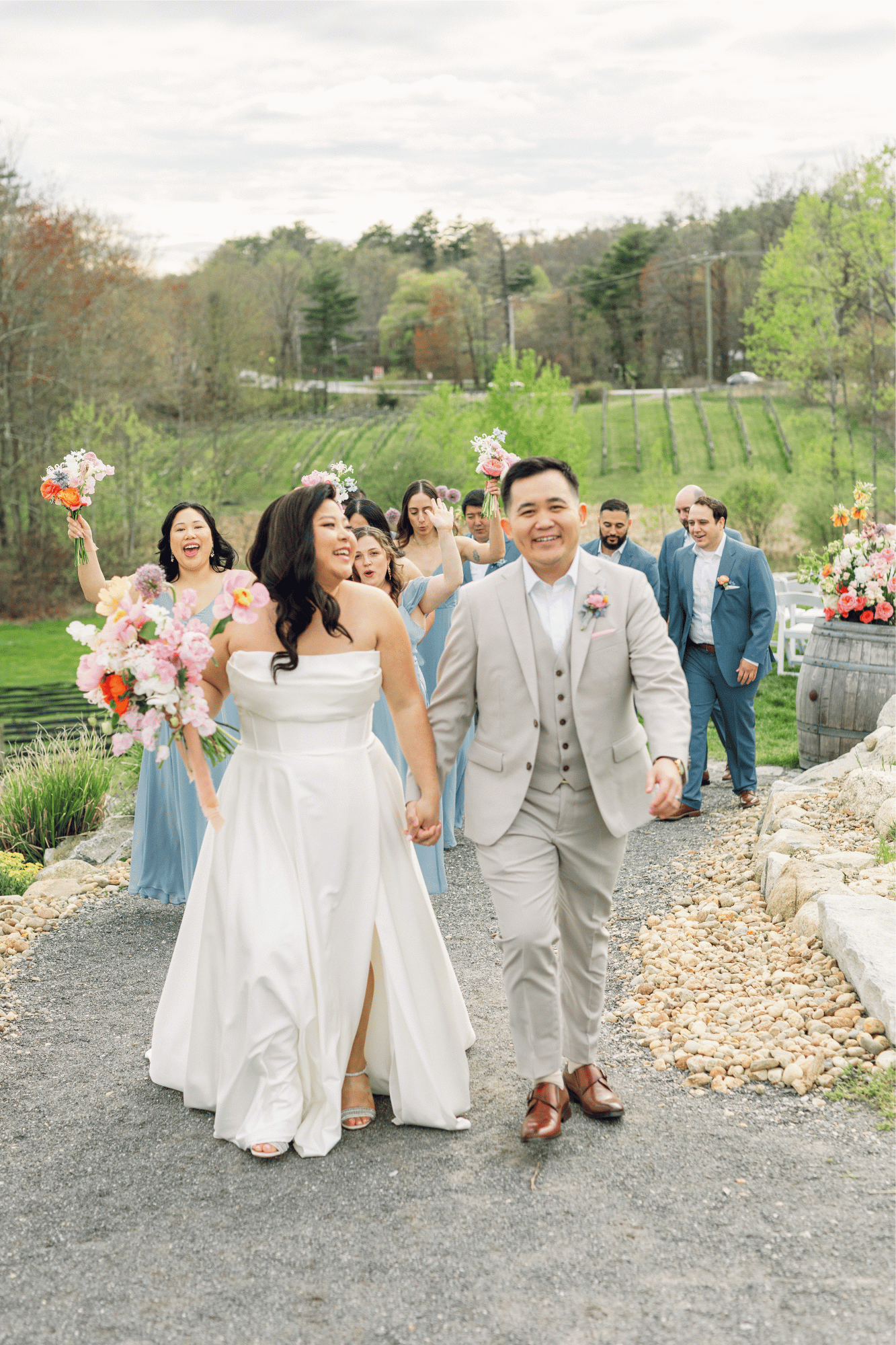 labelle-winery-amherst-weddings-2024-nancy-singer-©aaronsnowphotography-2