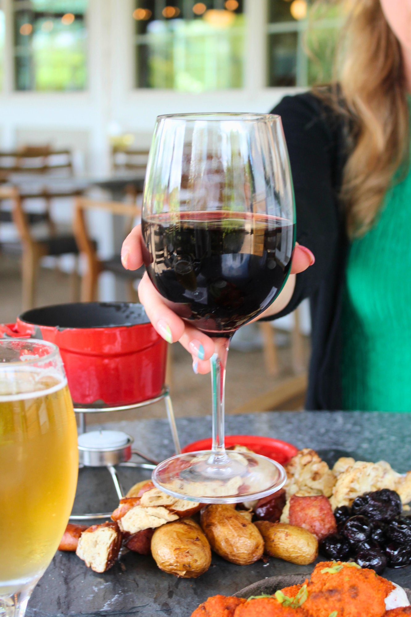 outdoor dining at americus restaurant happy hour