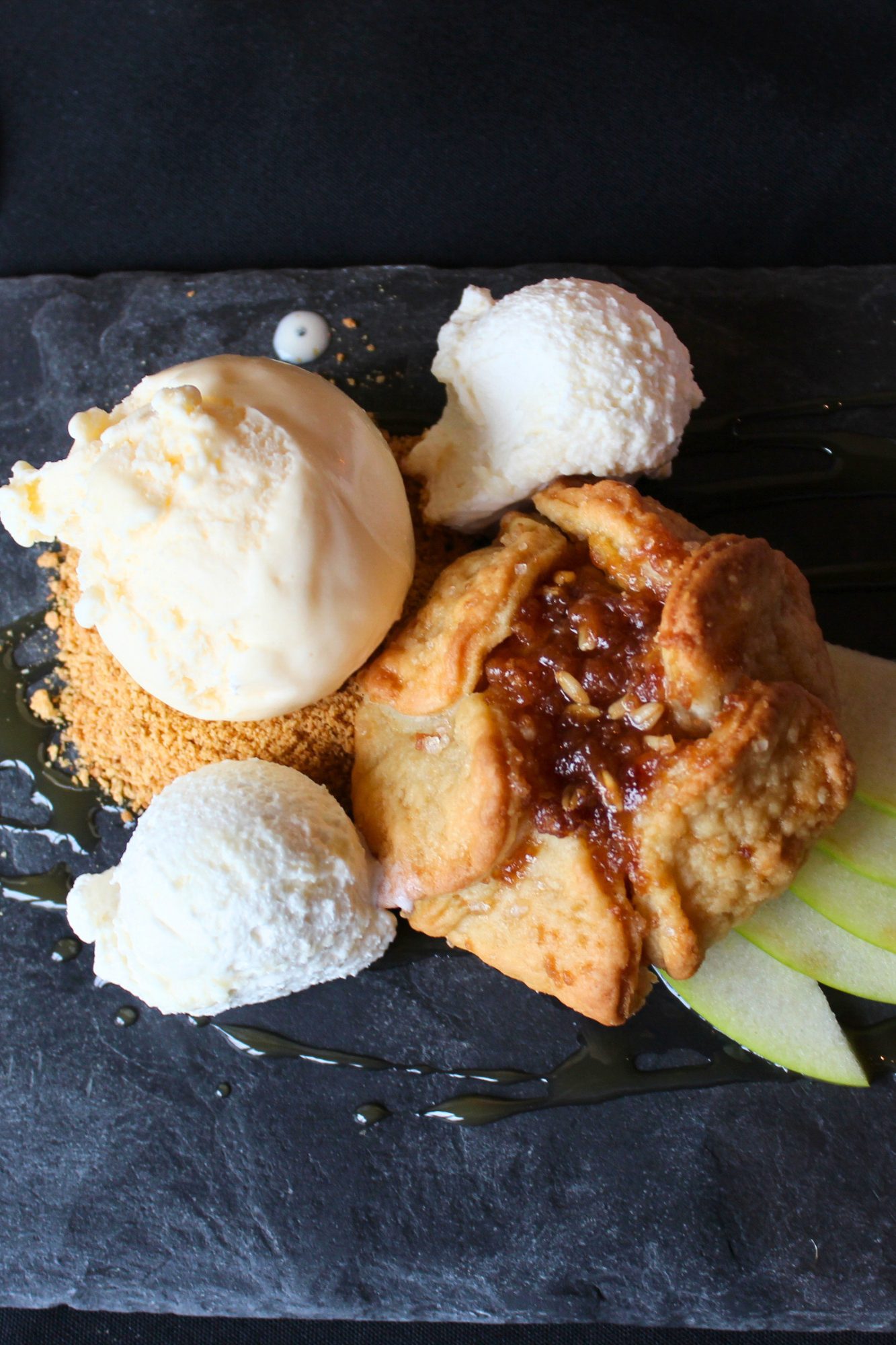 Apple crumble blossom at labelle winery at the bistro  fall menu