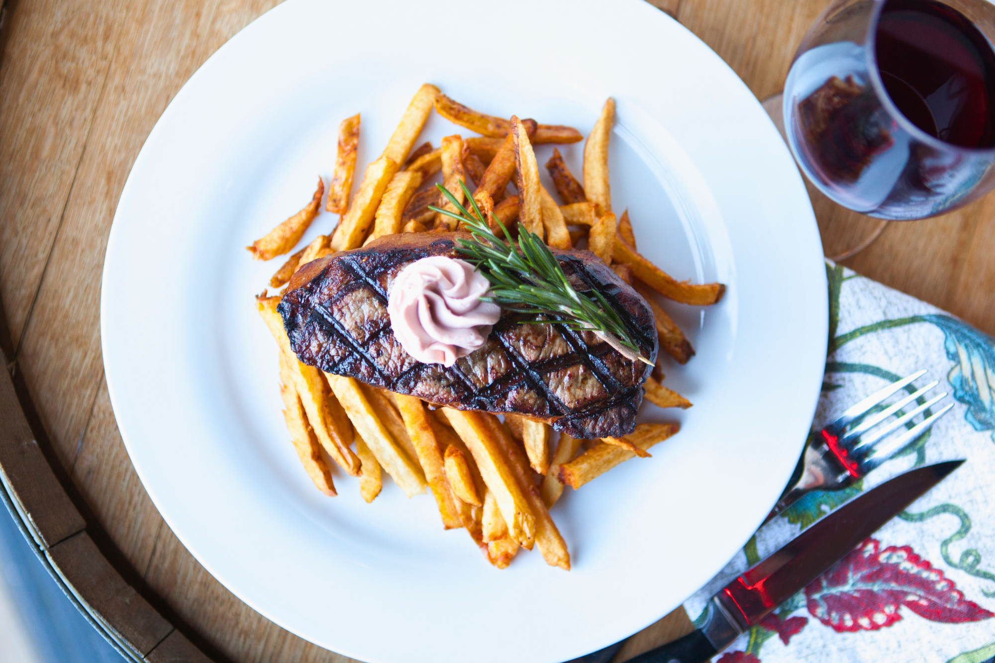 Steak Frites at the bistro labelle winery