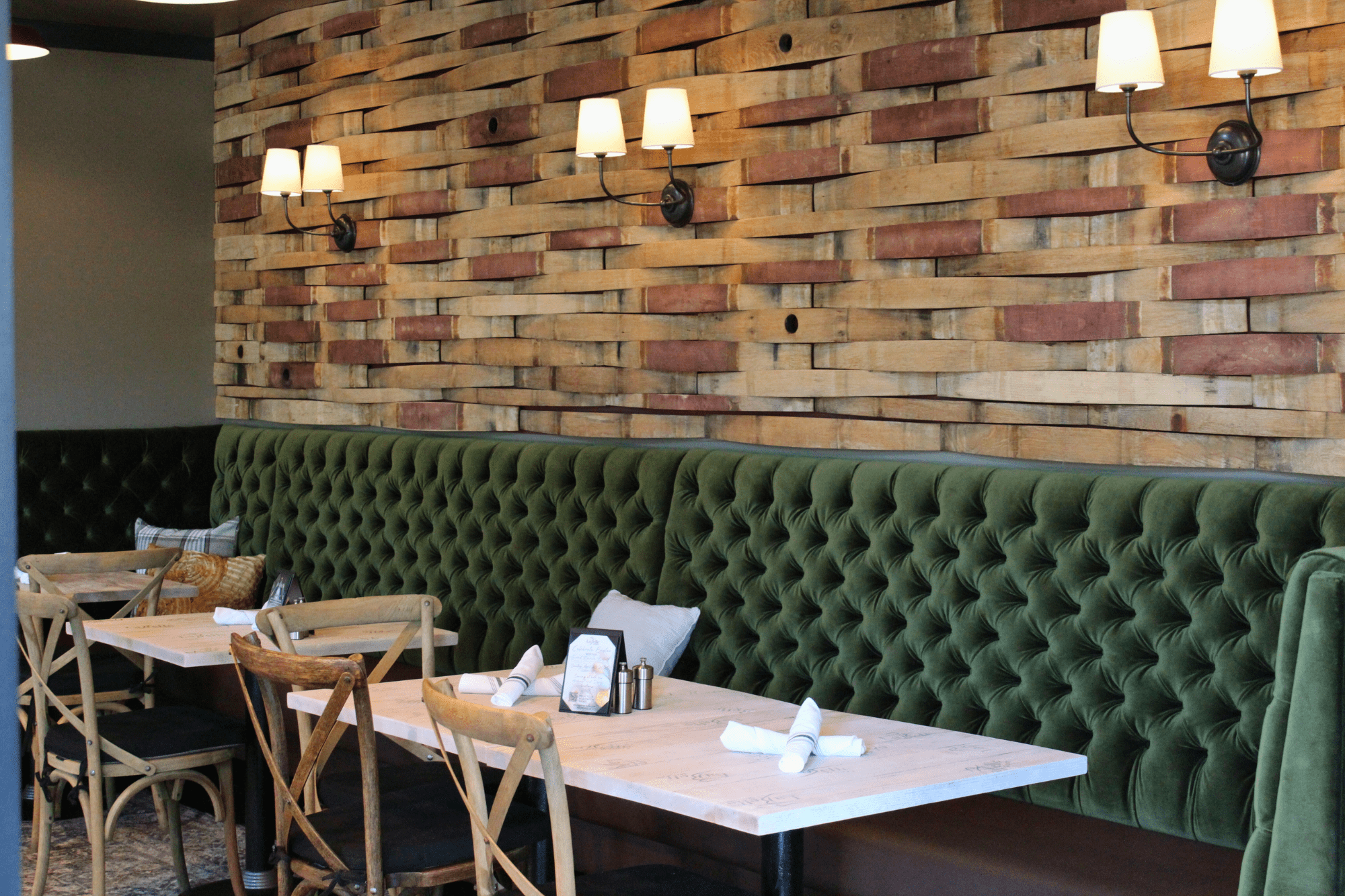 booth seating at the bistro labelle winery