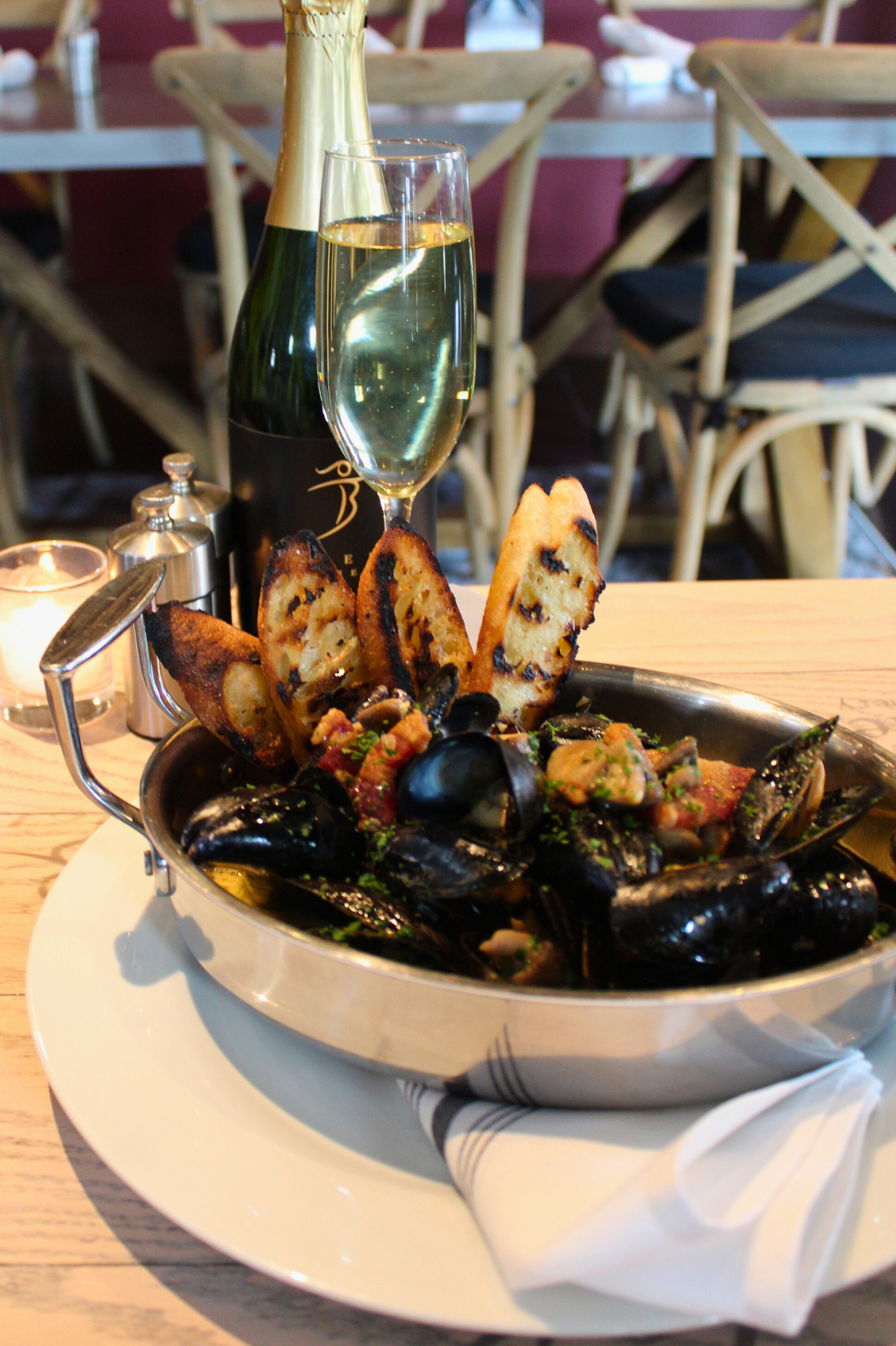 mussels at the bistro labelle winery