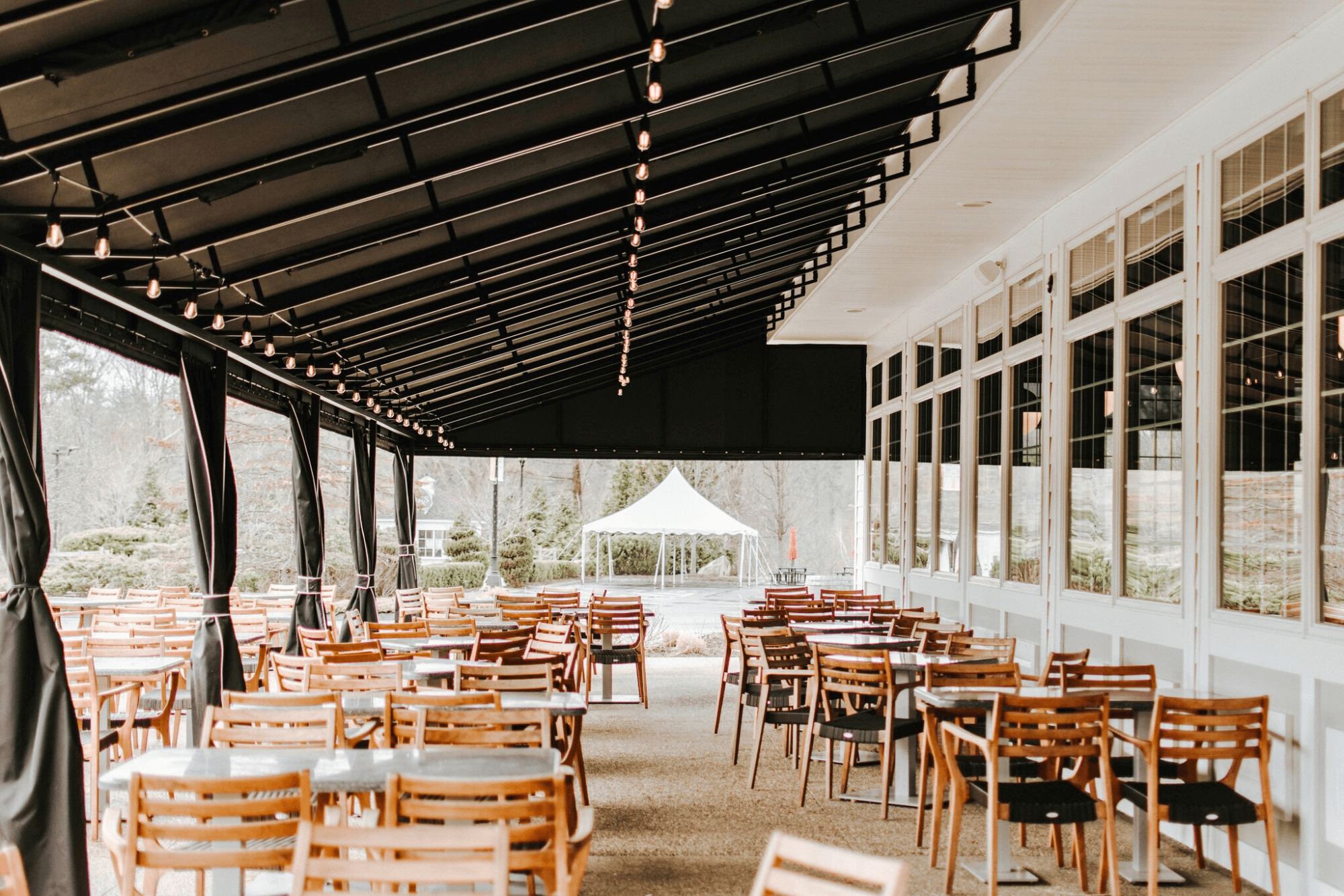 outdoor seating at americus restaurant labelle winery derry