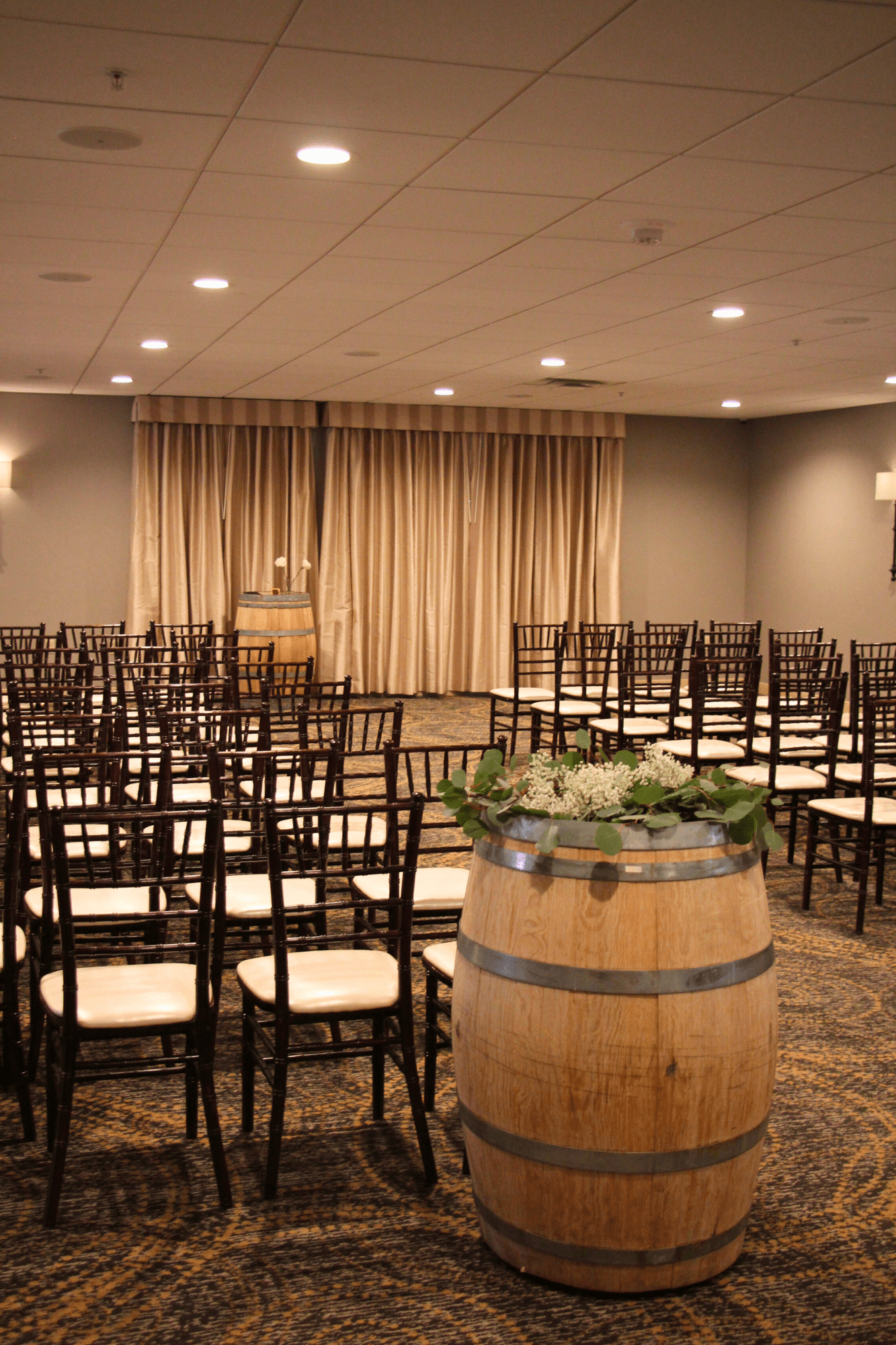 wedding aisle harvest room labelle winery derry wedding
