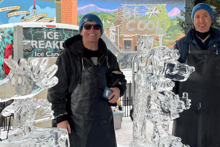 ice breakers ice carving demo labelle lights festivals 3