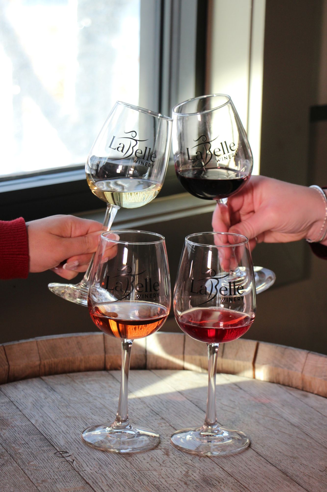 indoor wine tastings at labelle winery derry nh