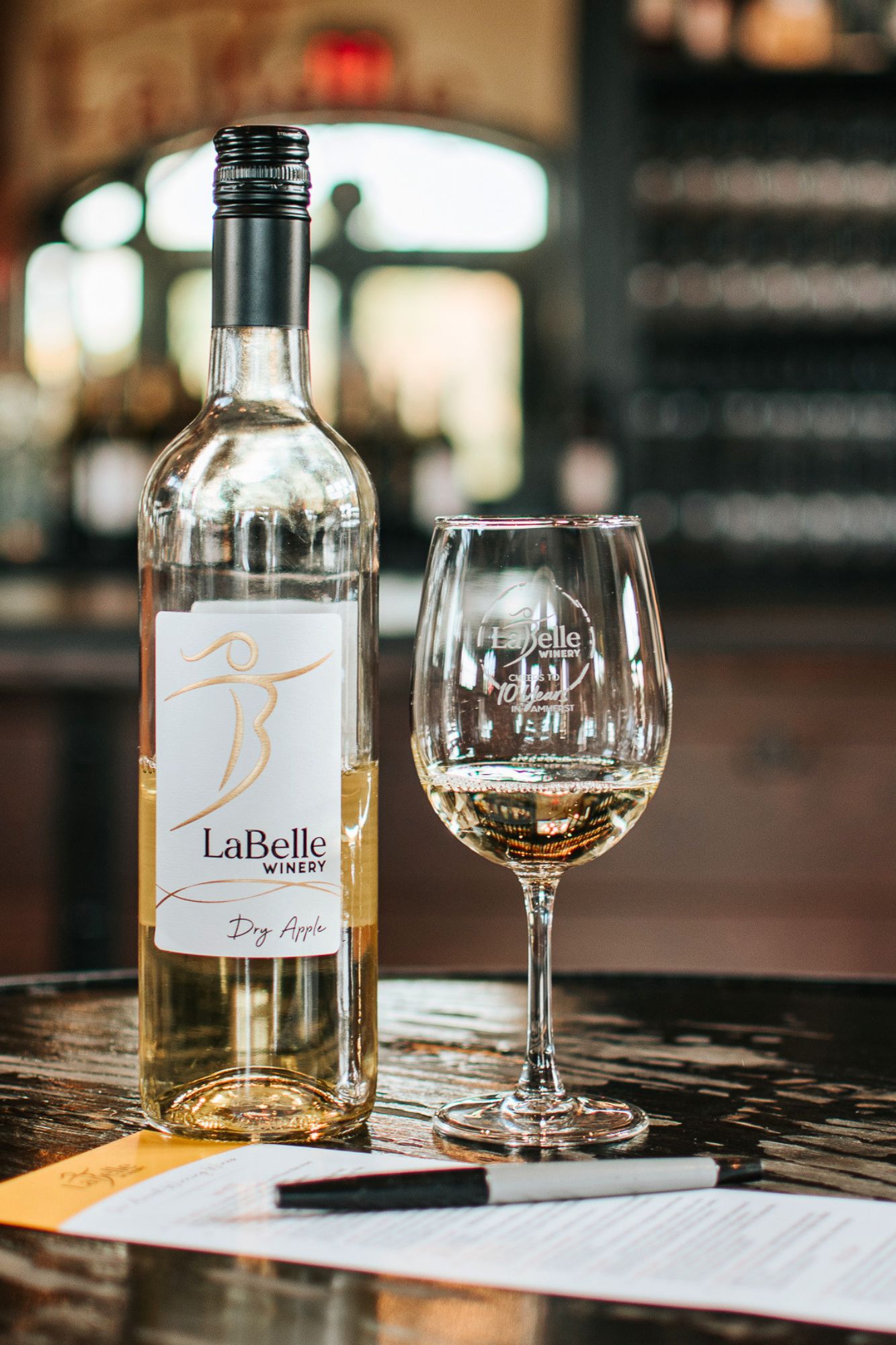 wine tastings at labelle winery tasting rooms